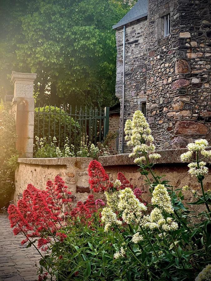 Cote Jardin Panzió Sainte-Suzanne  Kültér fotó